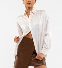Load image into Gallery viewer, Satin Button Down Blouse
