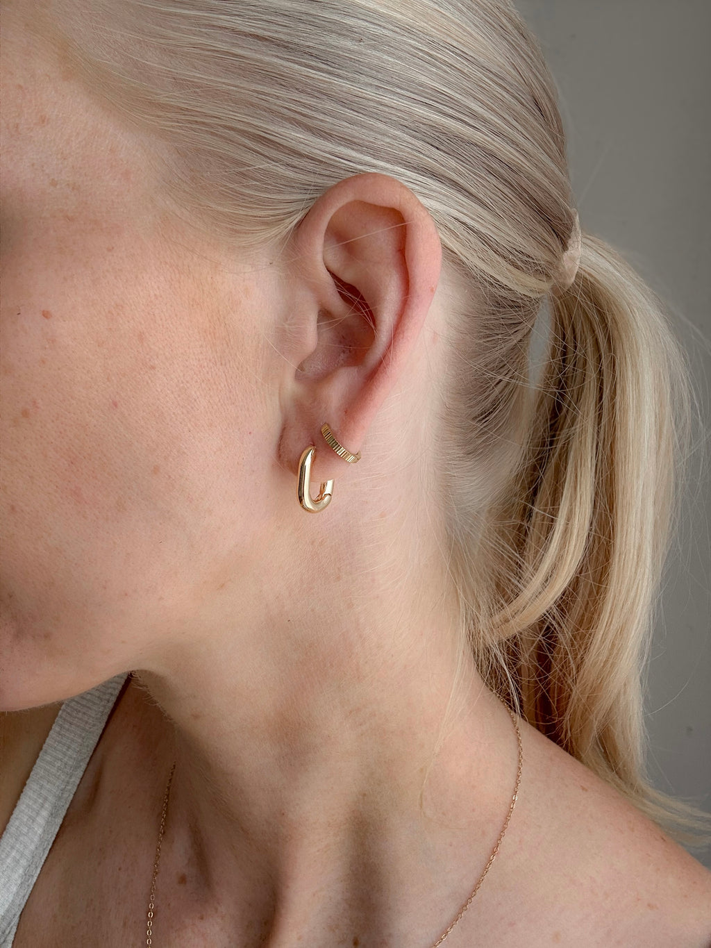 14k Oval Hoops