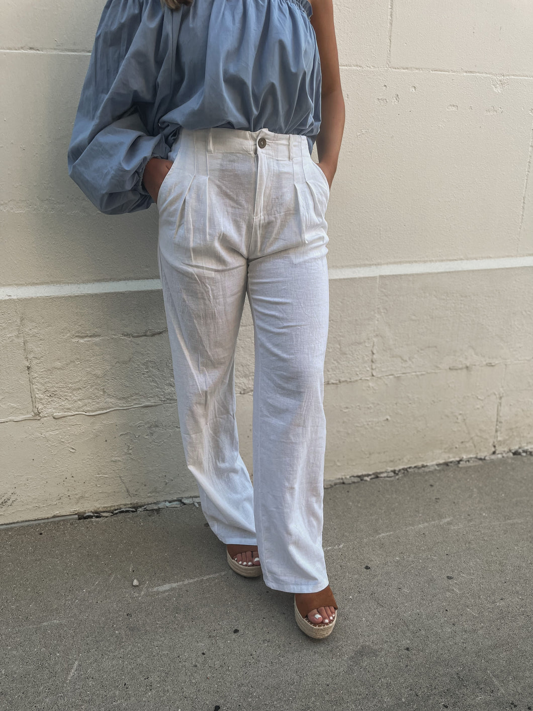 The Linen Trousers
